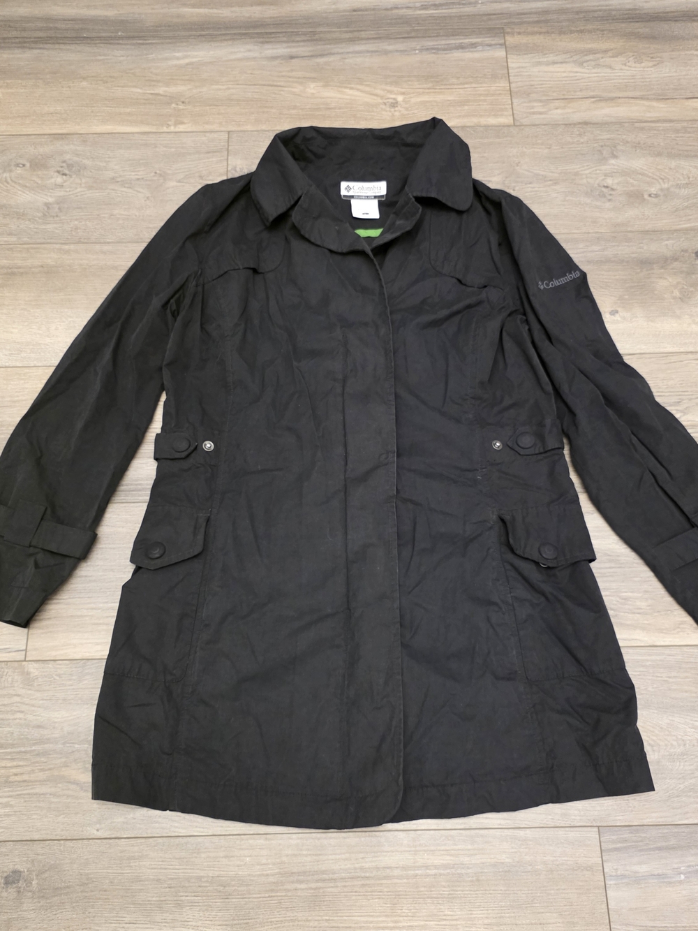 Columbia Sportswear Lightweight Button-Down Trench Coat / Rain Jacket Size Large